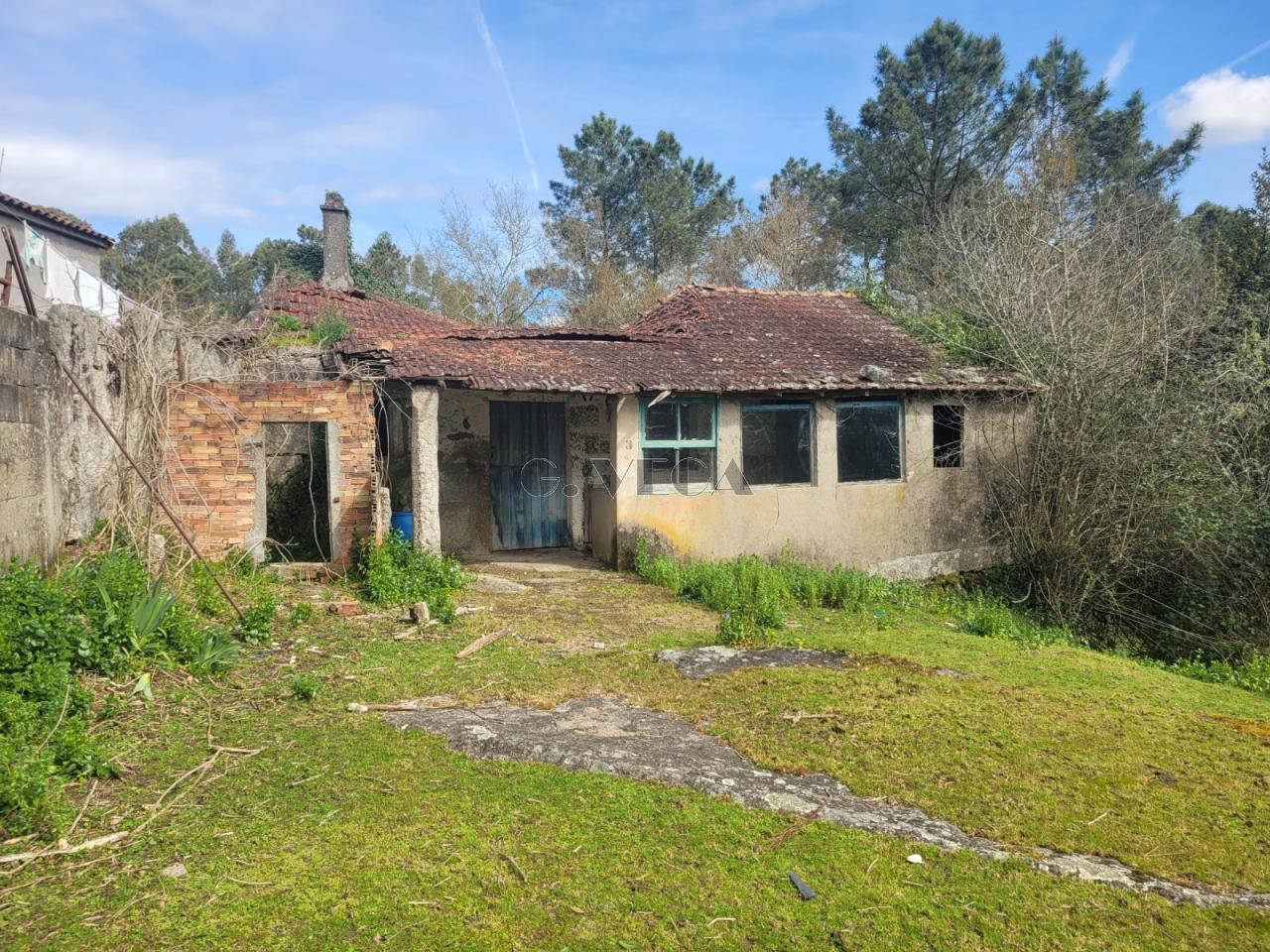 177877499959000010892_177877488974 Solar de 5000m2 edificable en Salvaterra.