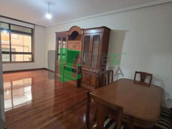 PISO EN VENTA EN LA CALLE RÍO DEVA