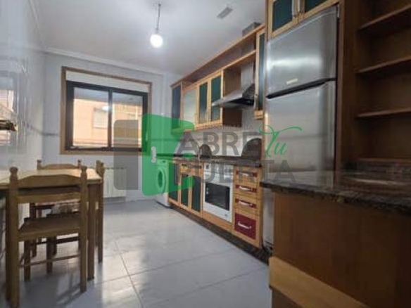 PISO EN VENTA EN LA CALLE RÍO DEVA