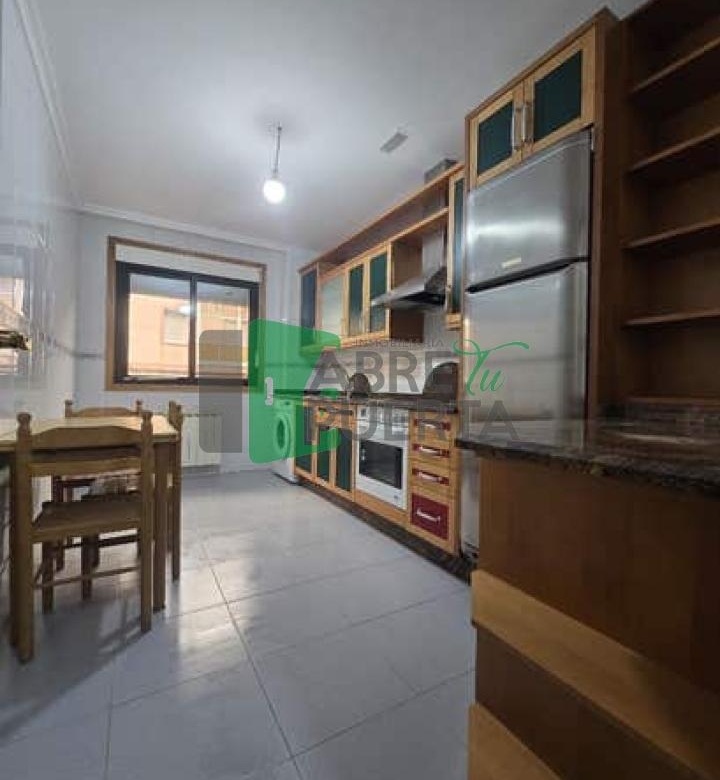 PISO EN VENTA EN LA CALLE RÍO DEVA