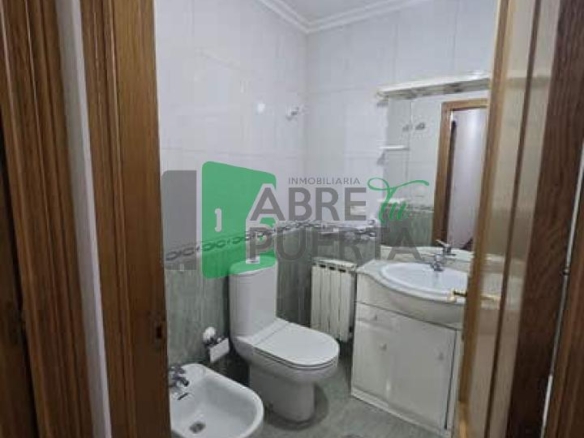 PISO EN VENTA EN LA CALLE RÍO DEVA