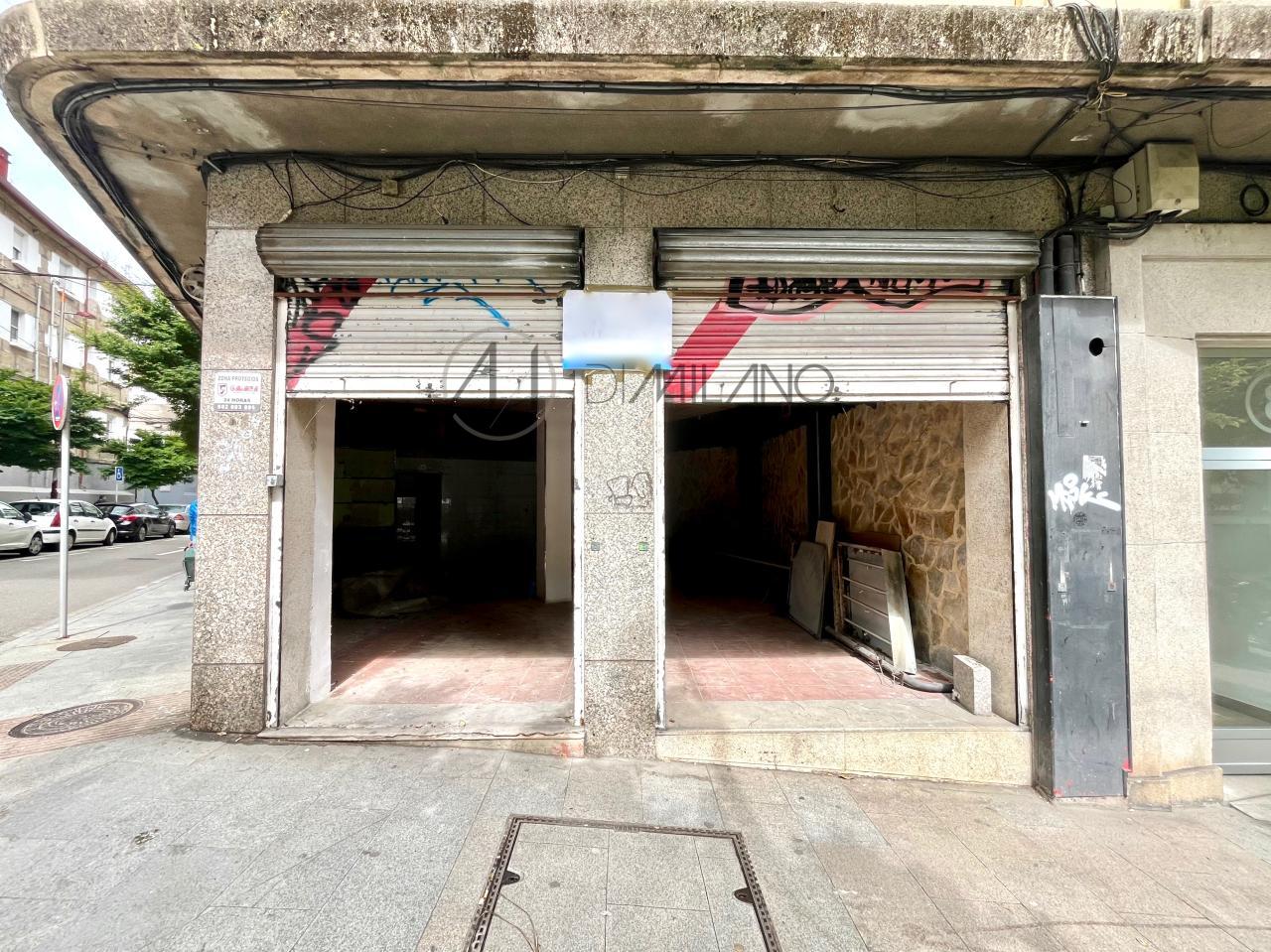 177911891226900029311_177911764030 LOCAL EN ESQUINA CON MUCHA LUZ Y POTENCIAL JUNTO A PIZARRO