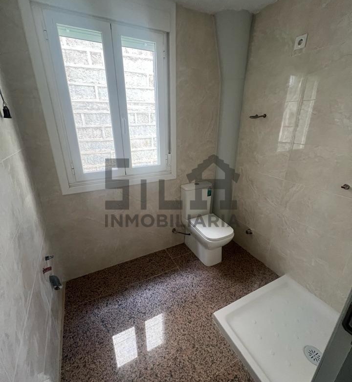 ALQUILER LOCAL COMERCIAL AVDA. ZAMORA