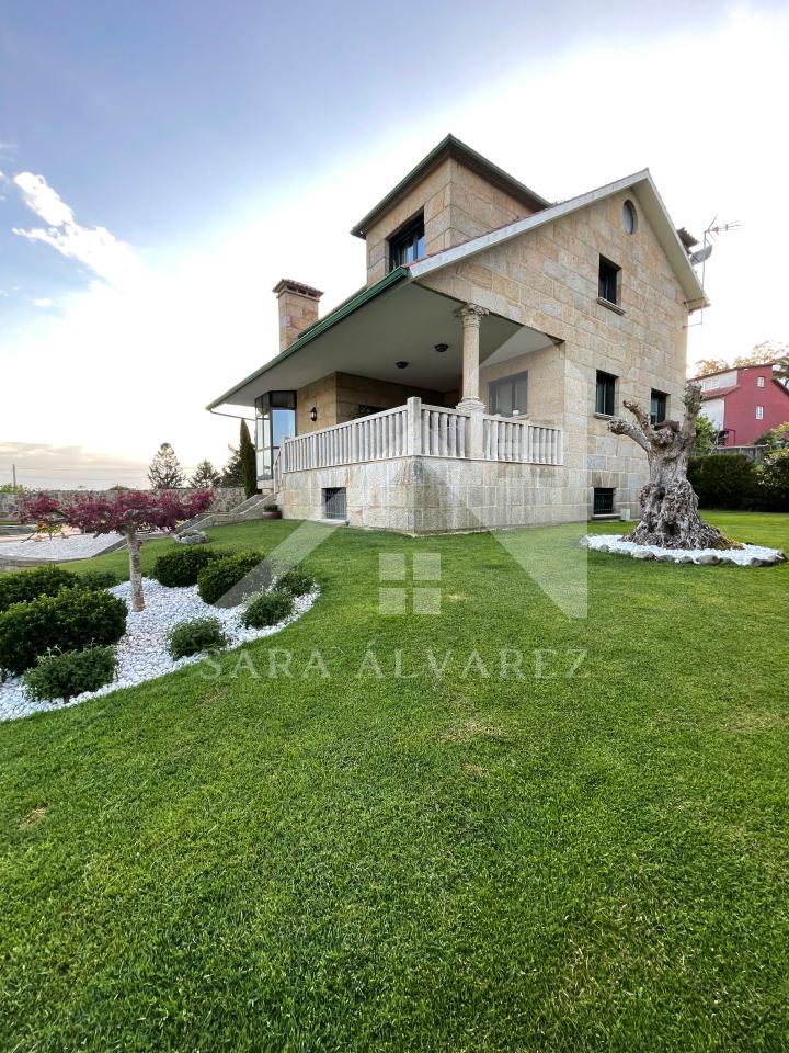 177919100437800041087_174629145840 SE VENDE CASA O CHALET DE PIEDRA CON 5 HABITACIONES Y CON VISTAS A LA RIA PROXIMO A PONTEVEDRA