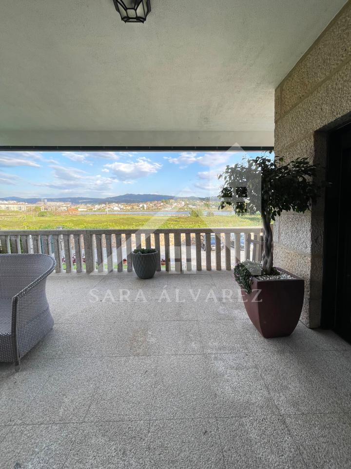 177919101696000041087_174629140298 SE VENDE CASA O CHALET DE PIEDRA CON 5 HABITACIONES Y CON VISTAS A LA RIA PROXIMO A PONTEVEDRA