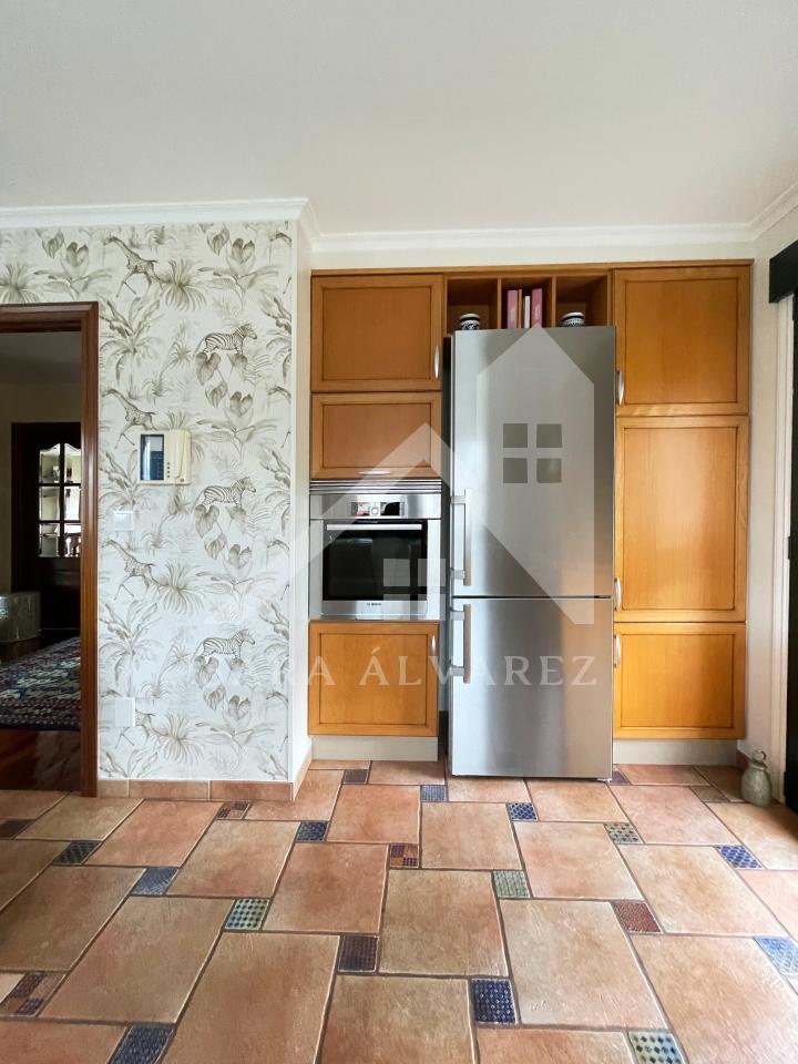 177919102505700041087_174629184481 SE VENDE CASA O CHALET DE PIEDRA CON 5 HABITACIONES Y CON VISTAS A LA RIA PROXIMO A PONTEVEDRA