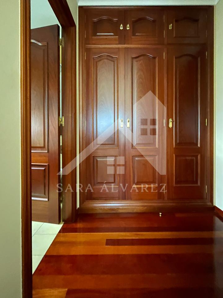 177919103066700041087_174629191993 SE VENDE CASA O CHALET DE PIEDRA CON 5 HABITACIONES Y CON VISTAS A LA RIA PROXIMO A PONTEVEDRA