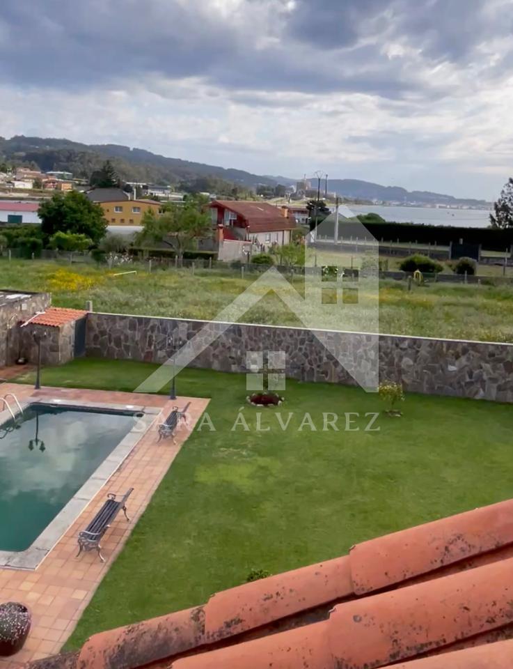 177919103377000041087_174629192797 SE VENDE CASA O CHALET DE PIEDRA CON 5 HABITACIONES Y CON VISTAS A LA RIA PROXIMO A PONTEVEDRA