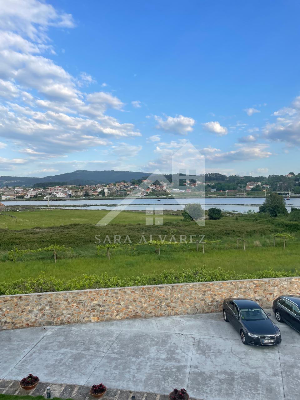 177919103473600041087_174650639461 SE VENDE CASA O CHALET DE PIEDRA CON 5 HABITACIONES Y CON VISTAS A LA RIA PROXIMO A PONTEVEDRA