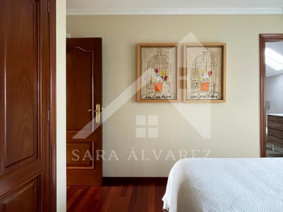 SE VENDE CASA O CHALET DE PIEDRA CON 5 HABITACIONES Y CON VISTAS A LA RIA PROXIMO A PONTEVEDRA
