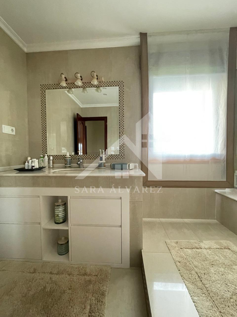 177919104863000041087_174650638768 SE VENDE CASA O CHALET DE PIEDRA CON 5 HABITACIONES Y CON VISTAS A LA RIA PROXIMO A PONTEVEDRA