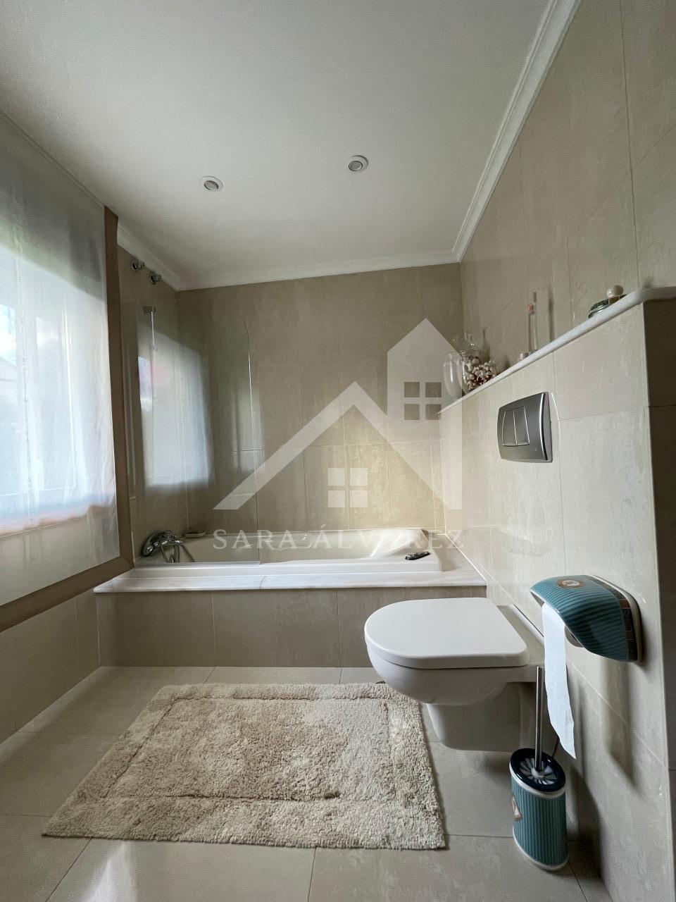 177919104979300041087_174650638998 SE VENDE CASA O CHALET DE PIEDRA CON 5 HABITACIONES Y CON VISTAS A LA RIA PROXIMO A PONTEVEDRA