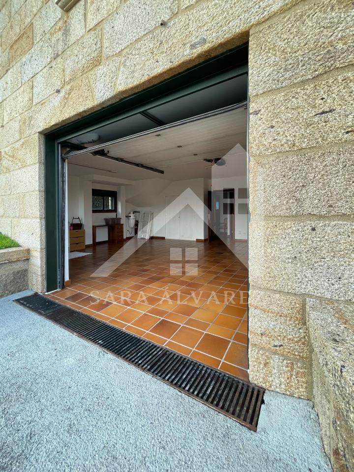 177919105054200041087_174629198661 SE VENDE CASA O CHALET DE PIEDRA CON 5 HABITACIONES Y CON VISTAS A LA RIA PROXIMO A PONTEVEDRA