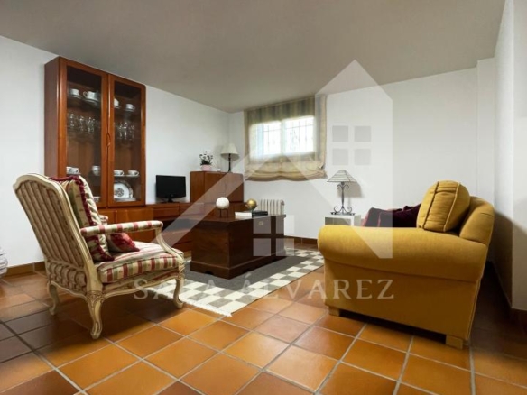 SE VENDE CASA O CHALET DE PIEDRA CON 5 HABITACIONES Y CON VISTAS A LA RIA PROXIMO A PONTEVEDRA