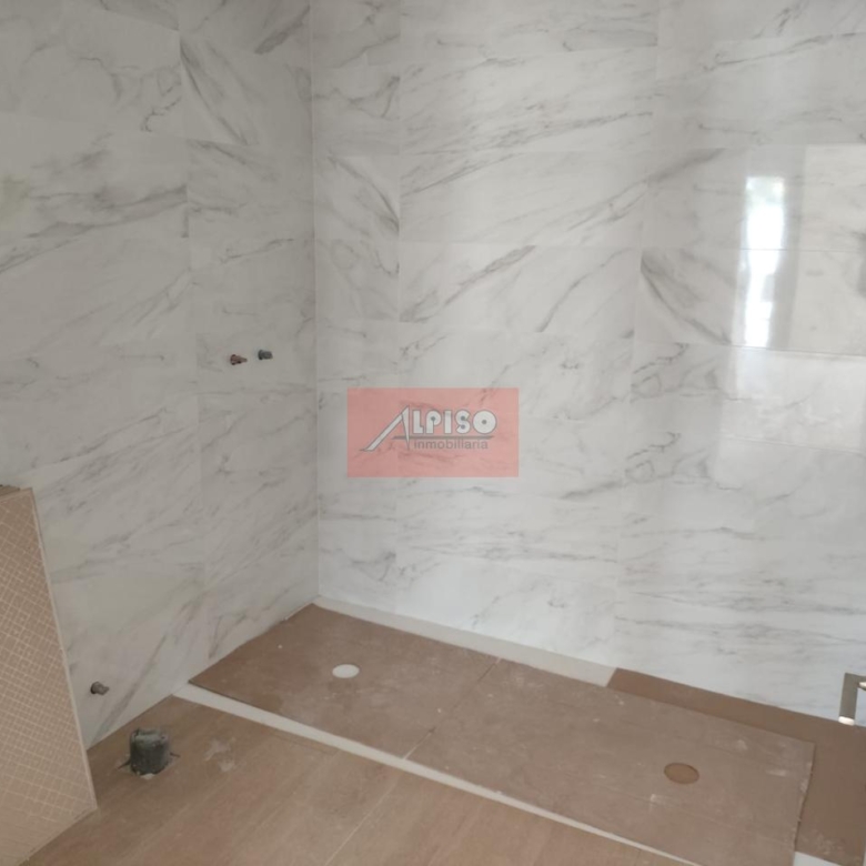 Chalet en Ourense