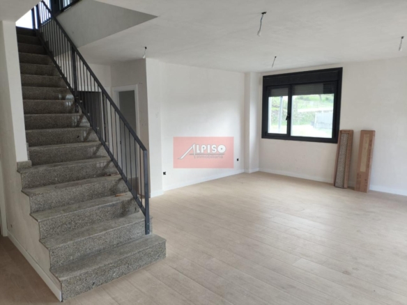 Chalet en Ourense