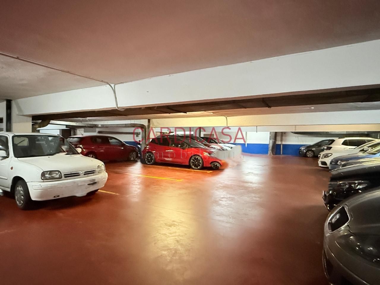 177929411757300005871_177929390993 Plaza para coche en Vigo