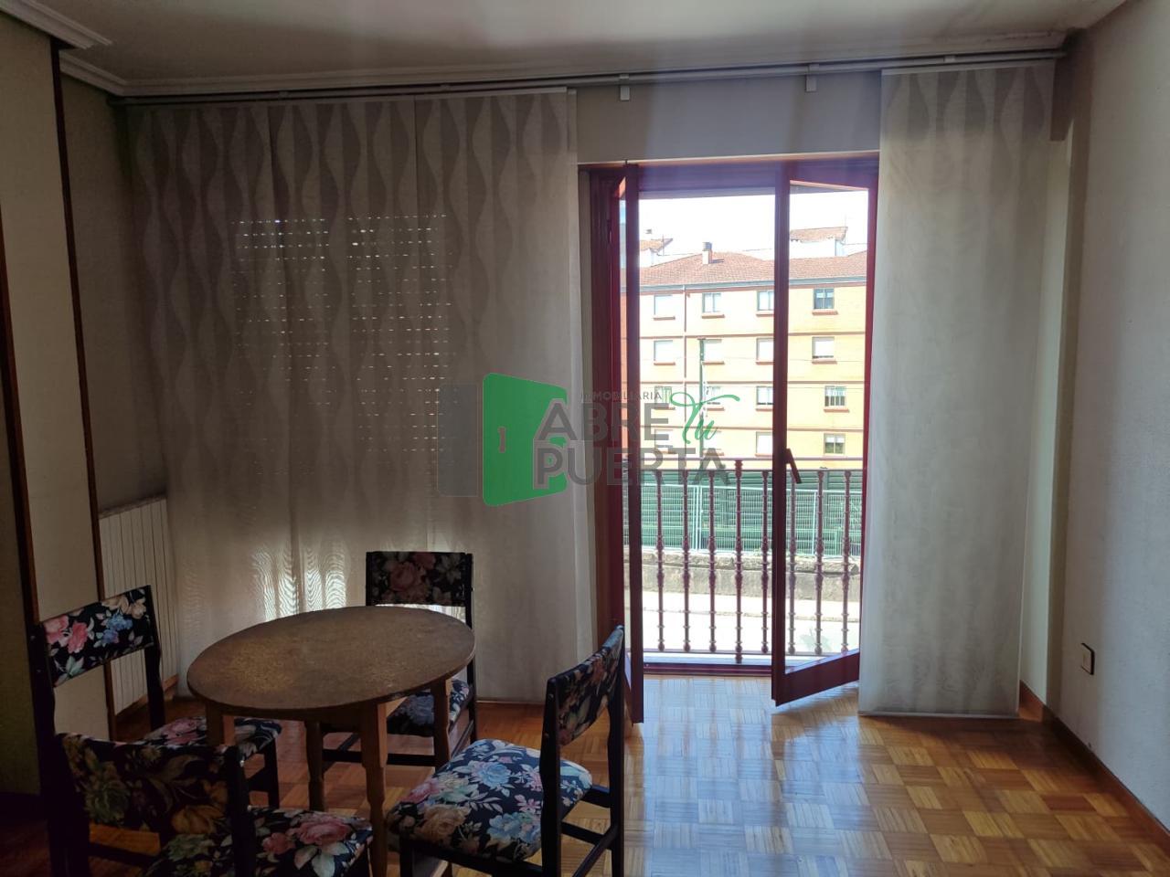 177970281477100171284_177970184132 PISO EN VENTA EN SERRA MARTIÑÁ