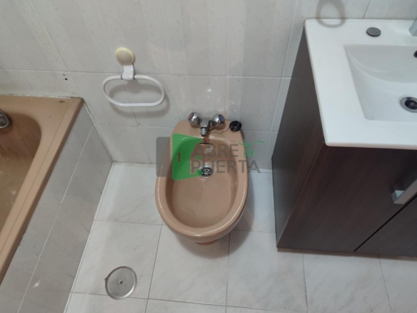 PISO EN VENTA EN SERRA MARTIÑÁ