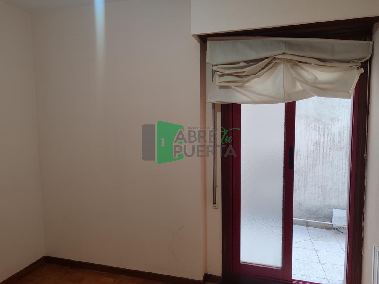 177970281790000171284_177970184595 PISO EN VENTA EN SERRA MARTIÑÁ