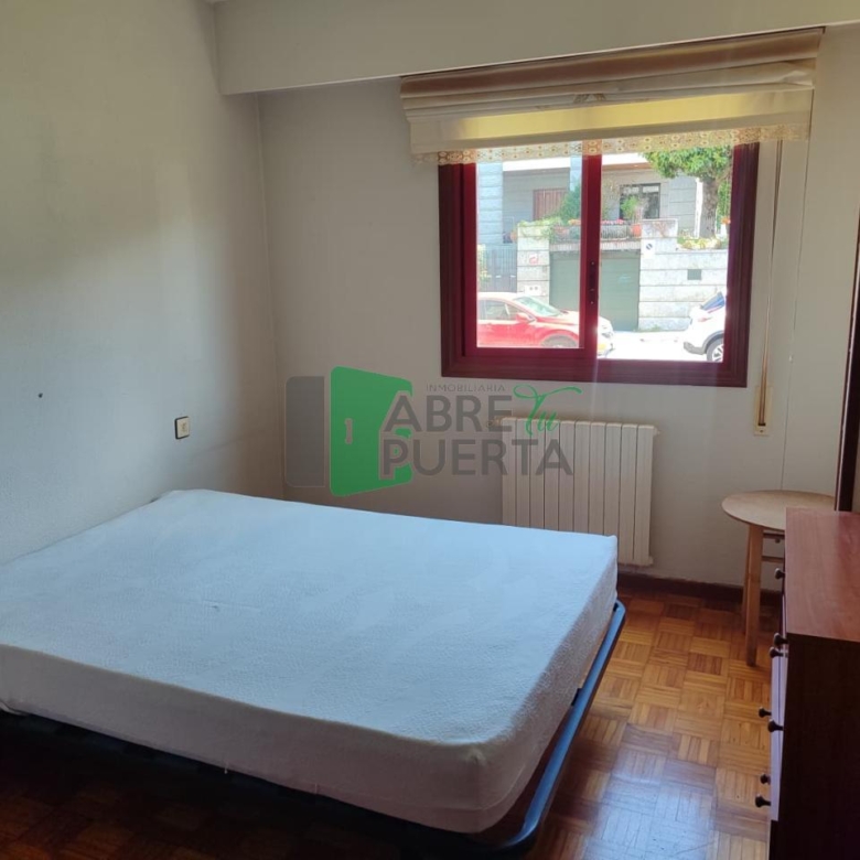 PISO EN VENTA EN SERRA MARTIÑÁ