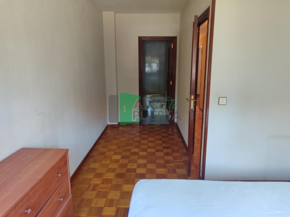 PISO EN VENTA EN SERRA MARTIÑÁ