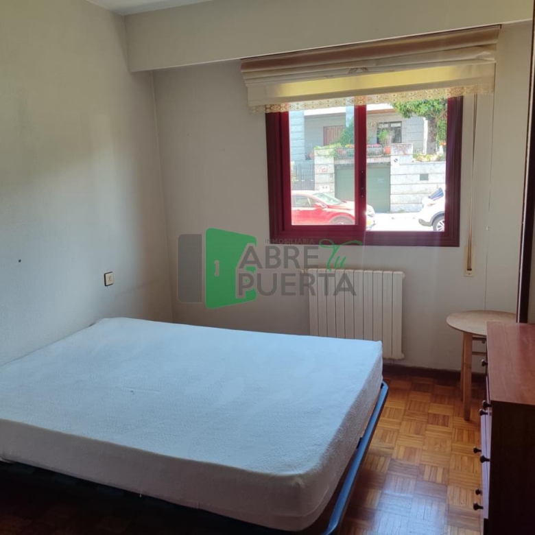 PISO EN VENTA EN SERRA MARTIÑÁ
