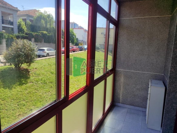 PISO EN VENTA EN SERRA MARTIÑÁ