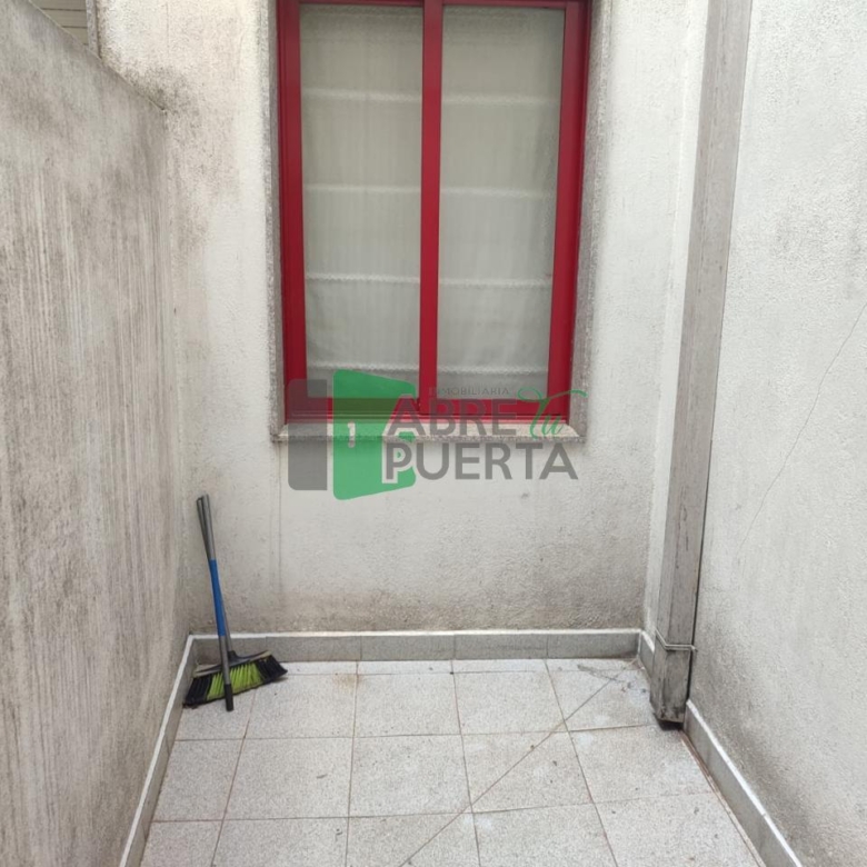 PISO EN VENTA EN SERRA MARTIÑÁ