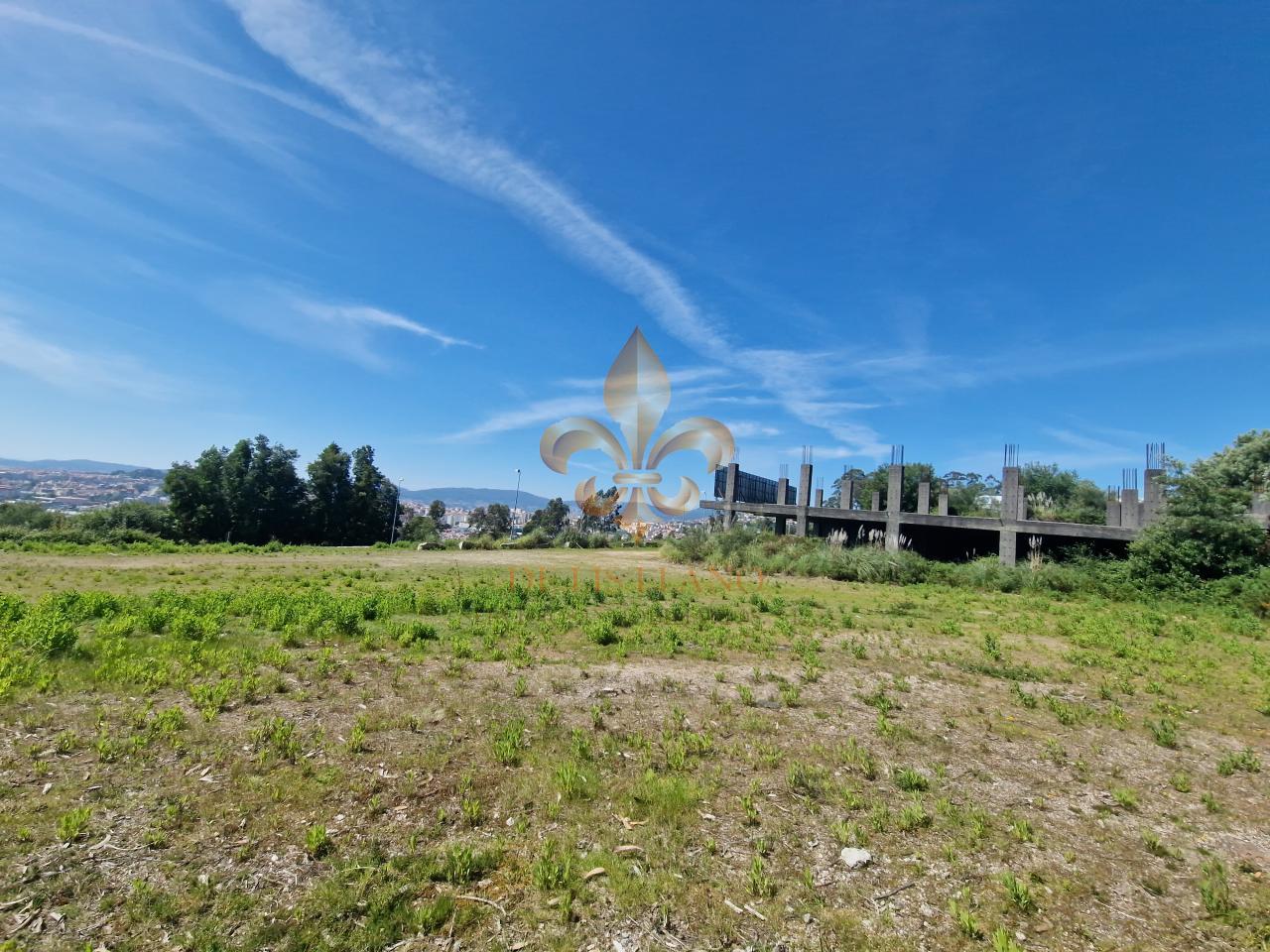 177972796607000010935_177972549968 Venta de suelo urbanizable en Avenida de Madrid – Vigo