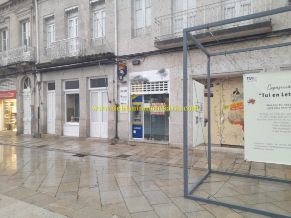LOCAL COMERCIAL DE 35 M2, EN EL PASEO DE LA CORREDERA
