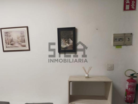 SE ALQUILA OFICINA EN SAN FRANCISCO