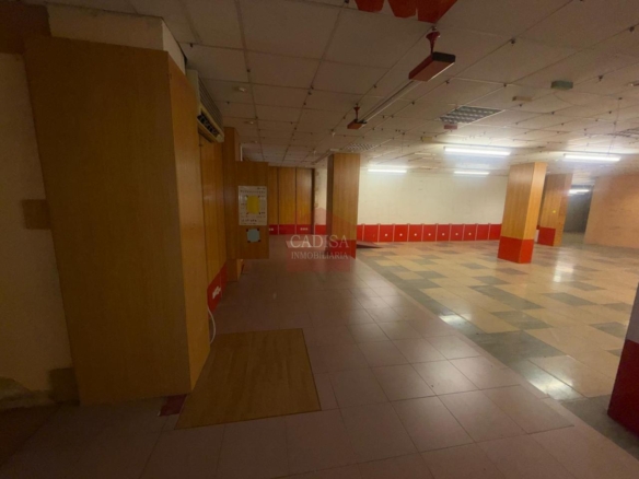 AMPLIO LOCAL EN VENTA. REF 4133