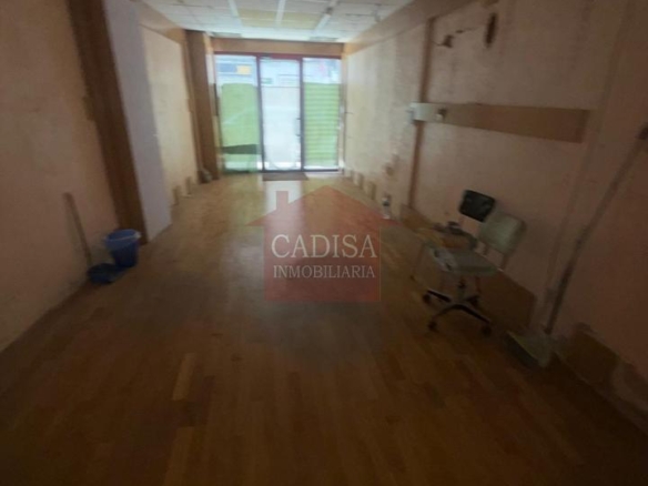 AMPLIO LOCAL EN VENTA. REF 4133