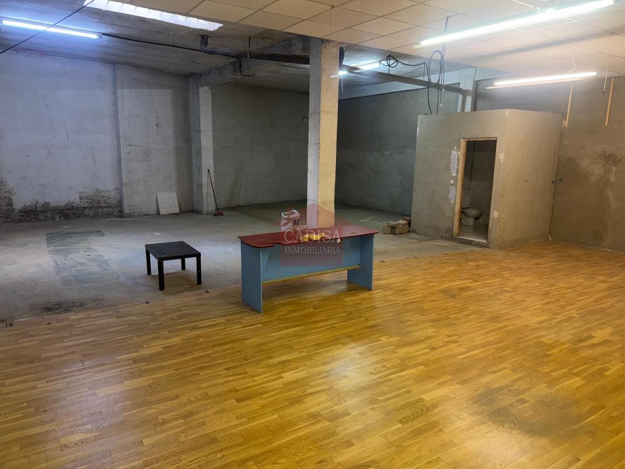 AMPLIO LOCAL EN VENTA. REF 4133
