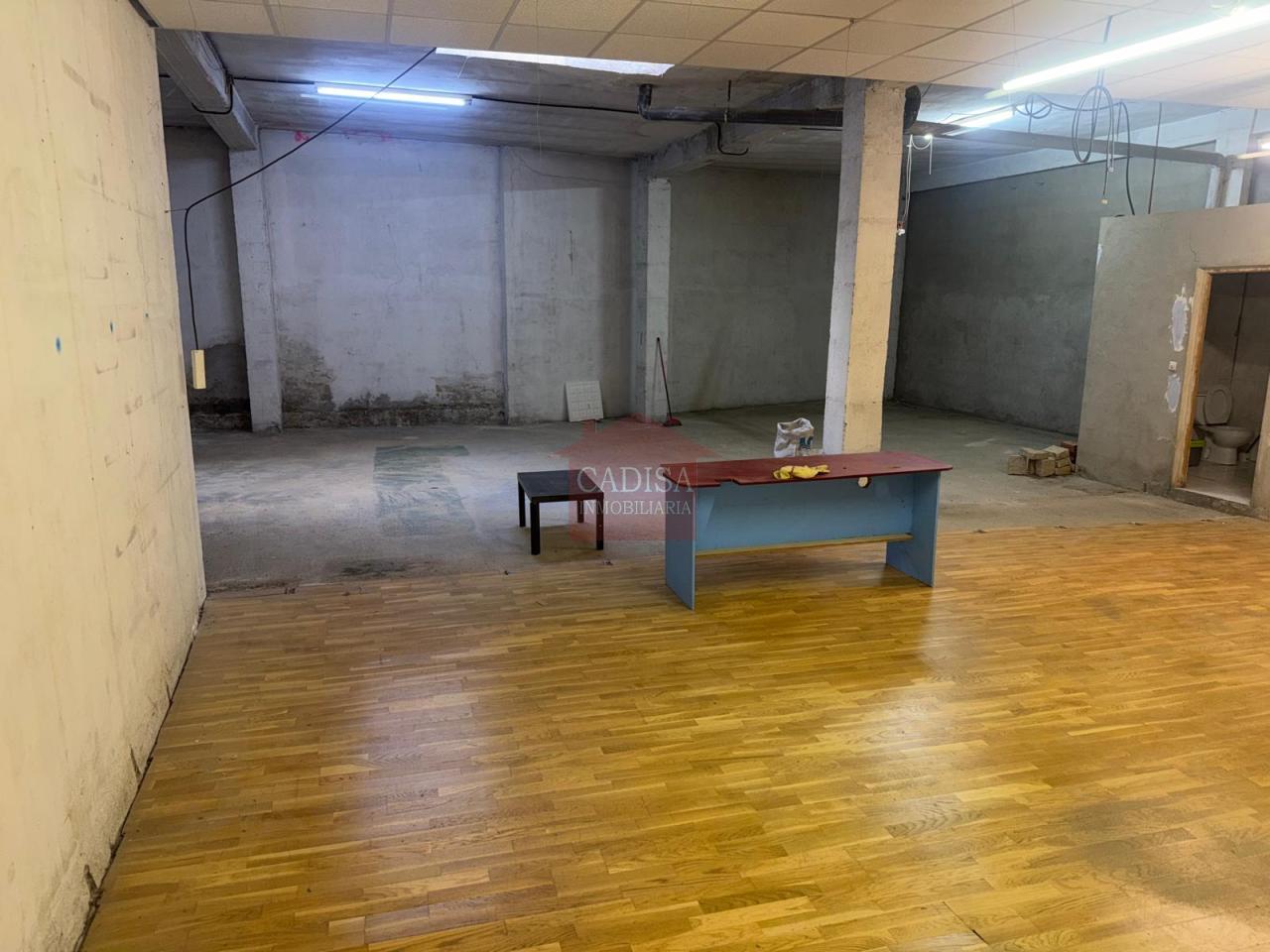 AMPLIO LOCAL EN VENTA. REF 4133