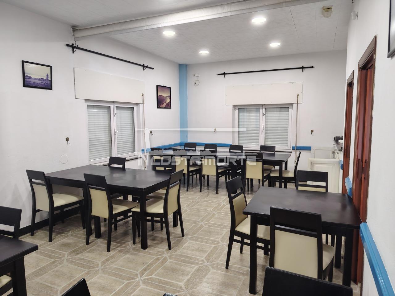 178030570785900029362_178030552327 Traspaso de Restaurante Emblemático en Fisterra – Don Percebe, Referente de la Costa da Morte
