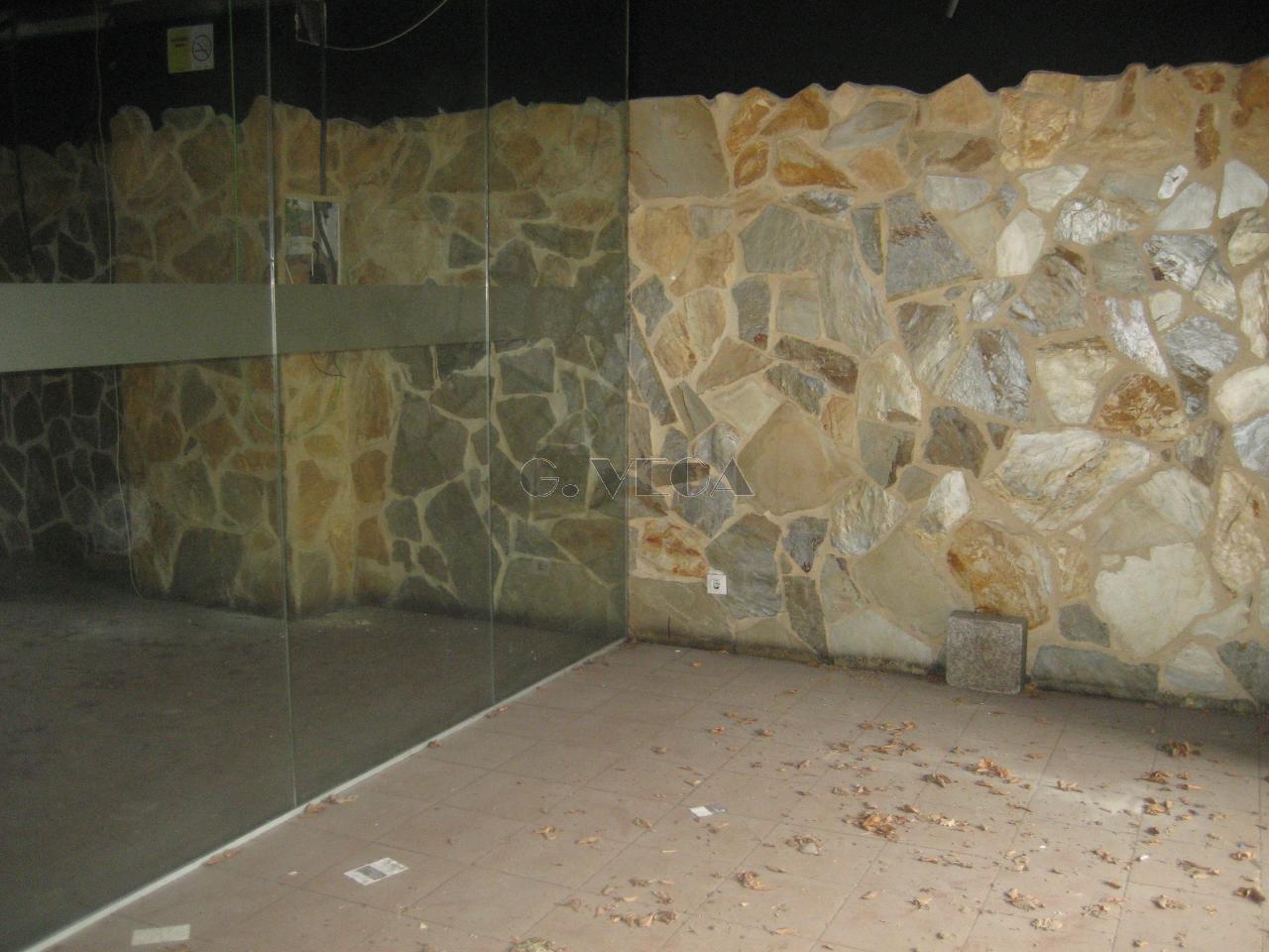 178047457884000029371_178047428379 Bajo en alquiler en laplaza de la Independencia. Ideal hostelería.