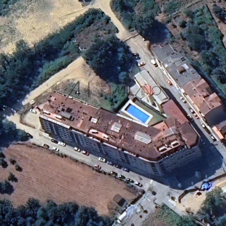 SOLAR EDIFICABLE CON LICENCIA Y PROYECTO PARA 11 VIVIENDAS EN PONTEAREAS