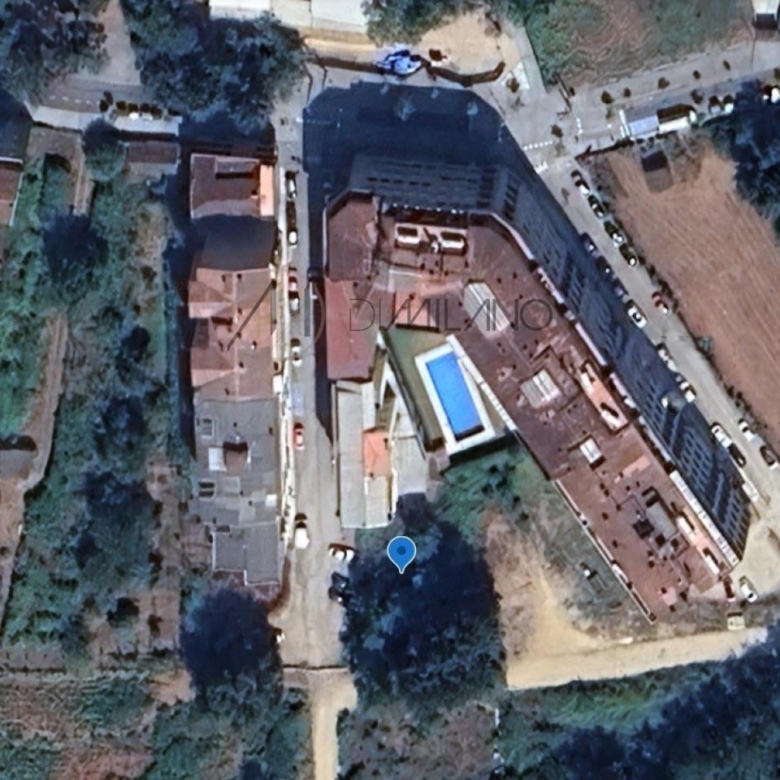 SOLAR EDIFICABLE CON LICENCIA Y PROYECTO PARA 11 VIVIENDAS EN PONTEAREAS
