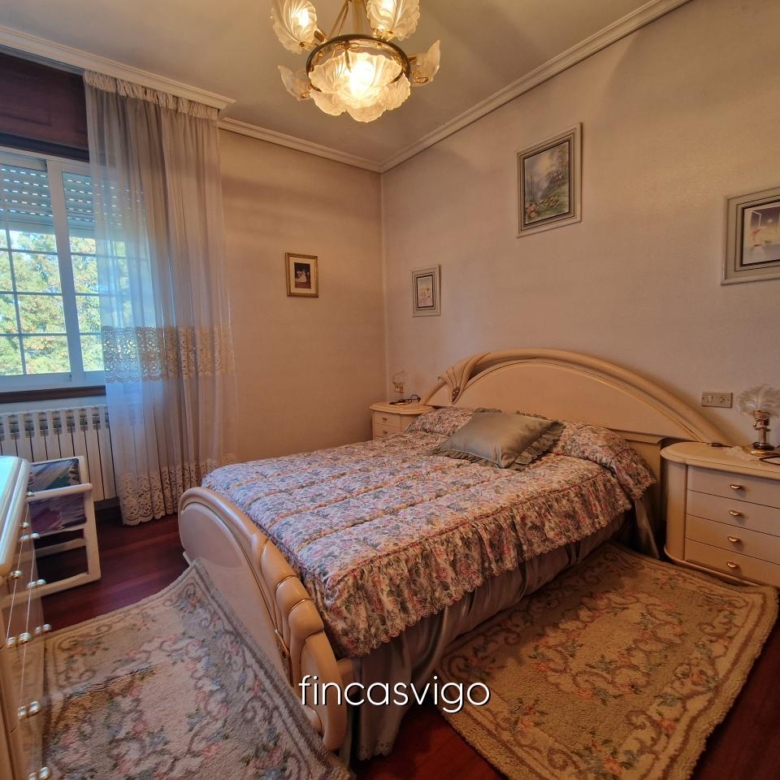 Preciosa casa de piedra en Gomesende (Ourense)