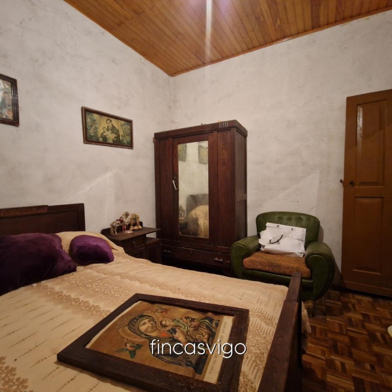 Preciosa casa de piedra en Gomesende (Ourense)