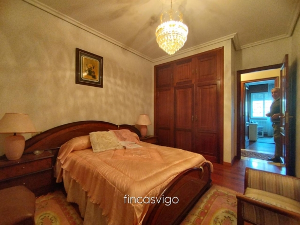 Preciosa casa de piedra en Gomesende (Ourense)