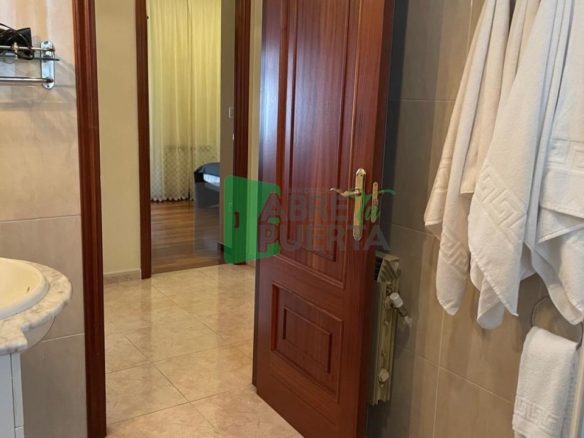 CASA EN CARBALLIÑO