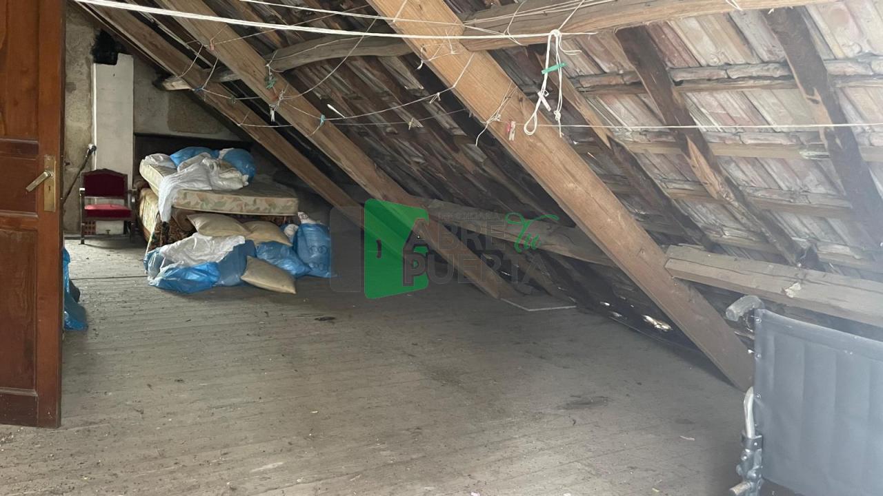 178056141931800042742_178056108510 CASA EN CARBALLIÑO
