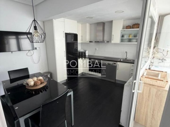 Piso en venta en Calle Bedoya