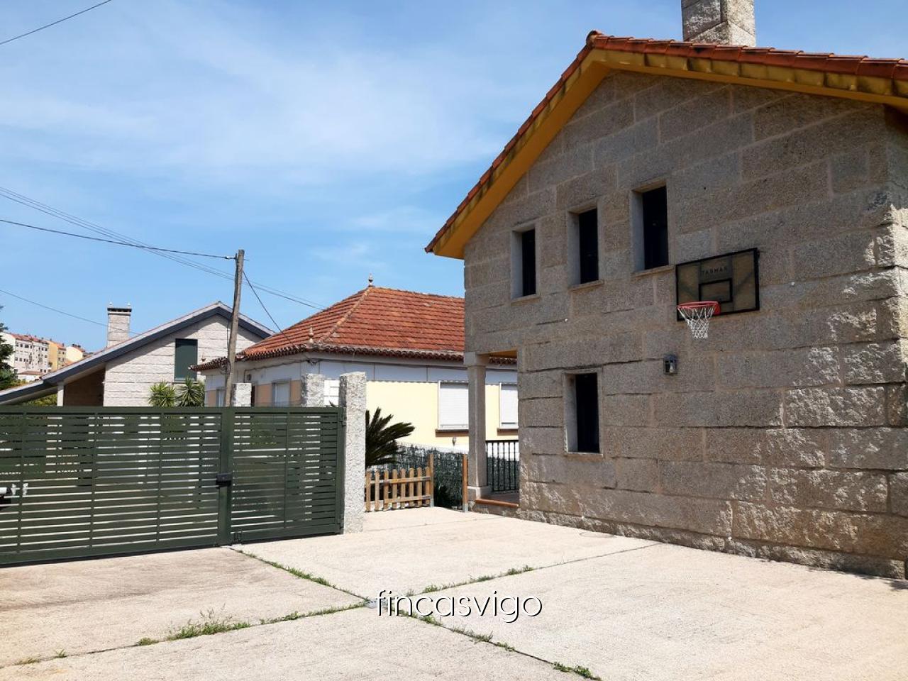 178059688848000045018_178059674388 EXCELENTE CHALET EN LAVADORES
