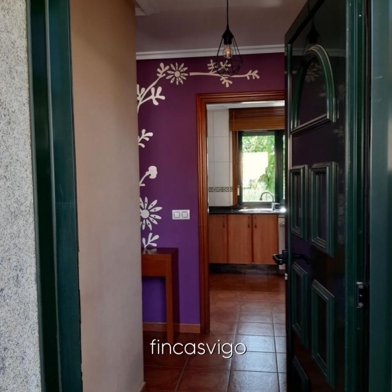 EXCELENTE CHALET EN LAVADORES