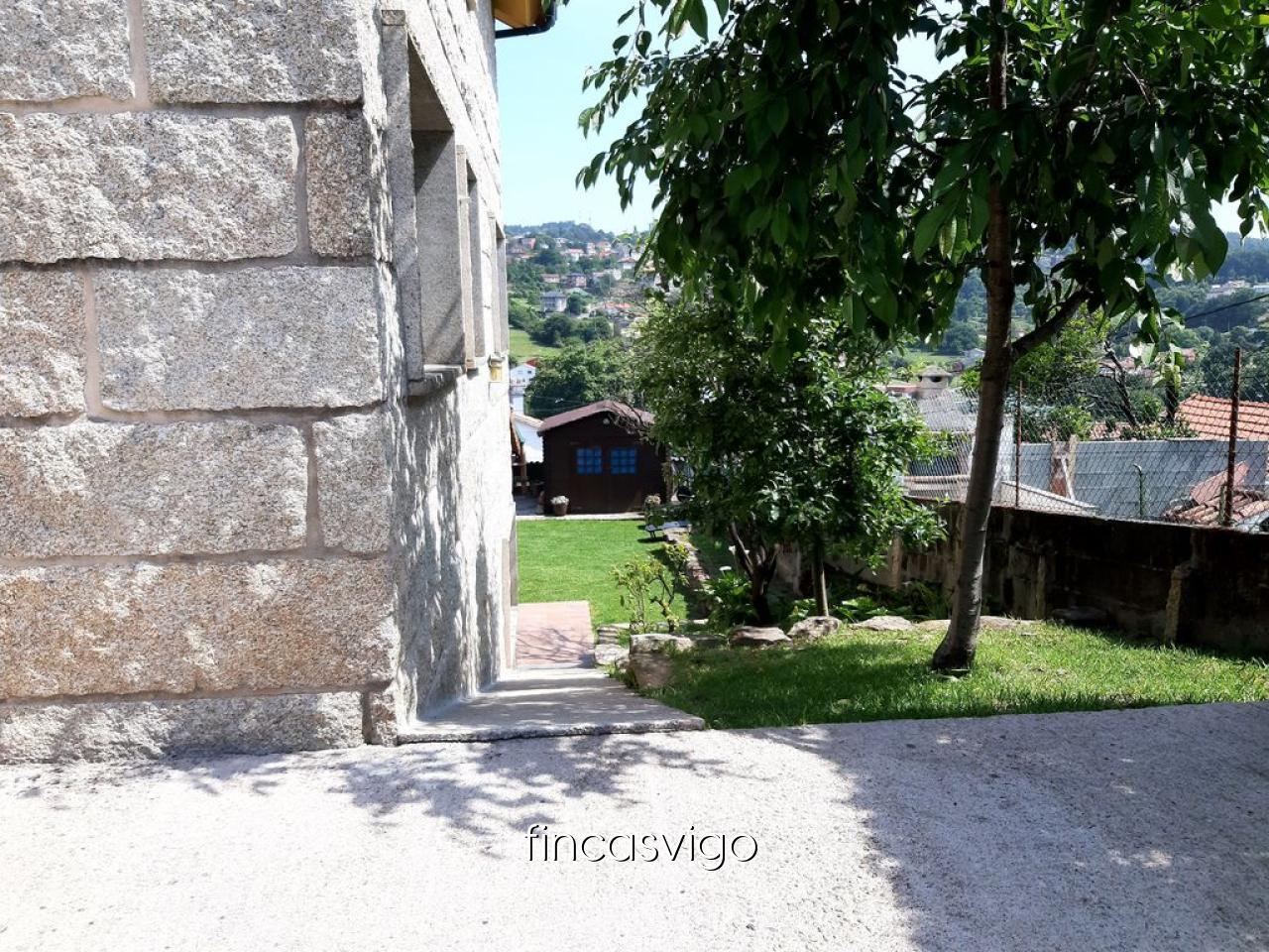 178059688946600045018_178059674419 EXCELENTE CHALET EN LAVADORES