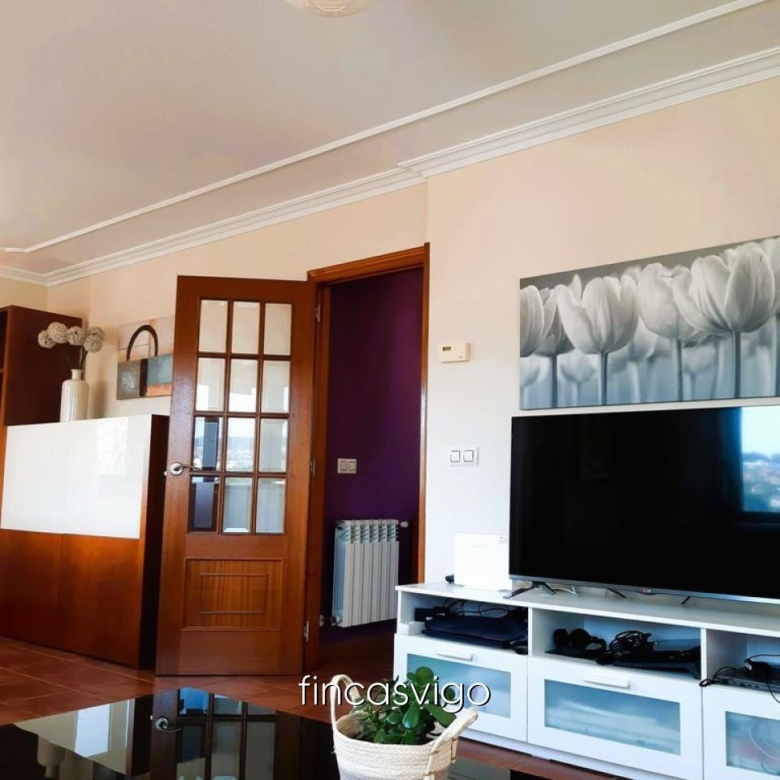 EXCELENTE CHALET EN LAVADORES